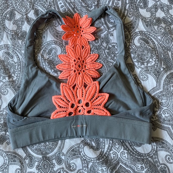 Aerie sports bra - Picture 2 of 2